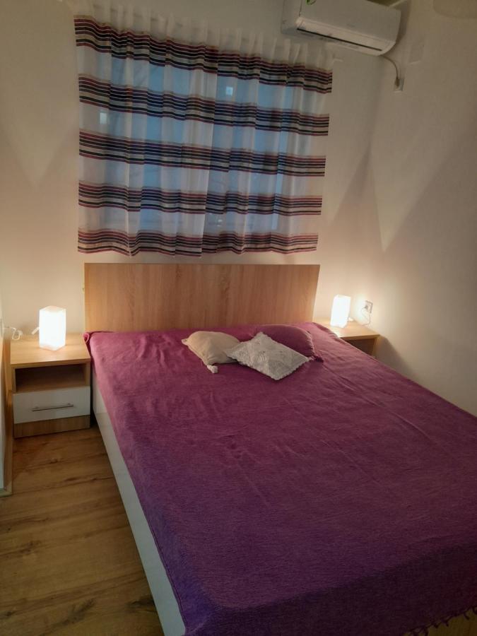 V & V Studio Apartments Ni 외부 사진