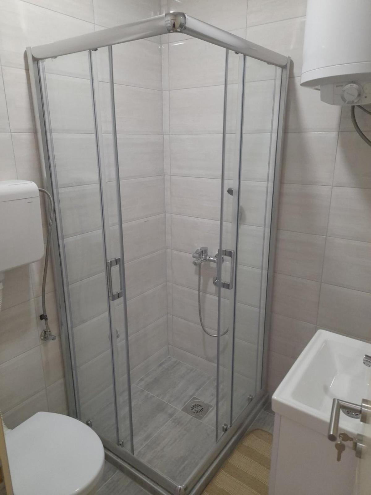 V & V Studio Apartments Ni 외부 사진